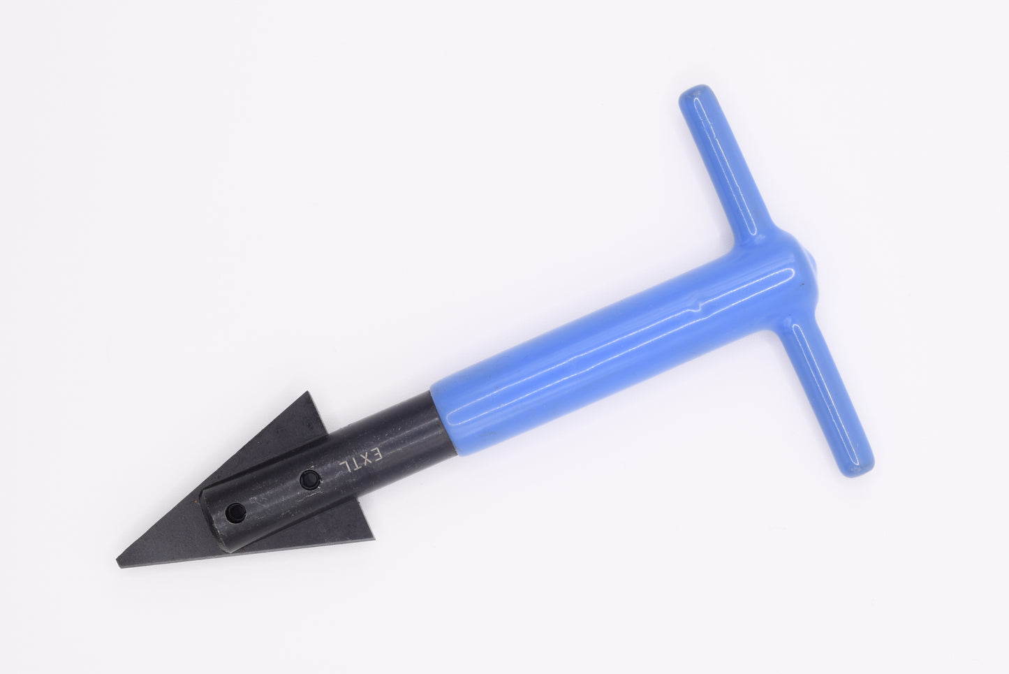 Wire insert extractor tool